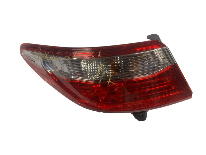 Toyota Camry tail light 2015 2017 left side quarter panel assy OEM 8156006640