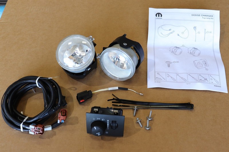 2010 Dodge Charger Fog Light Kit 82212064 Bumper Lights Fog Lamp Complete Kit OE