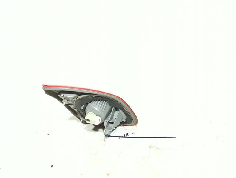 2014 Nissan Rogue Right Tail Light Assembly Maroon OEM 2209595 Used 109k