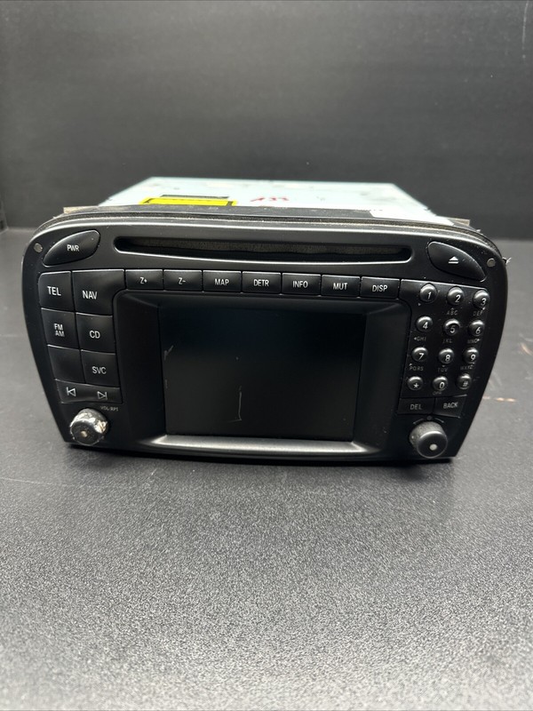 2003-2004 Mercedes SL500 Head Unit Radio Command Navigation 2308200689 OEM