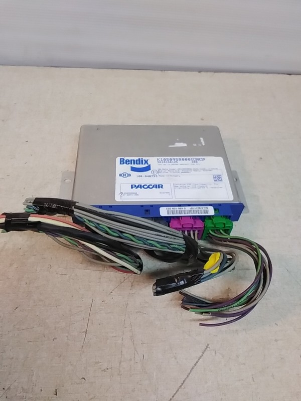 Bendix Paccar ABS/ATC Brake Control Module K105095R000 EC80ESP Q27-6073-306