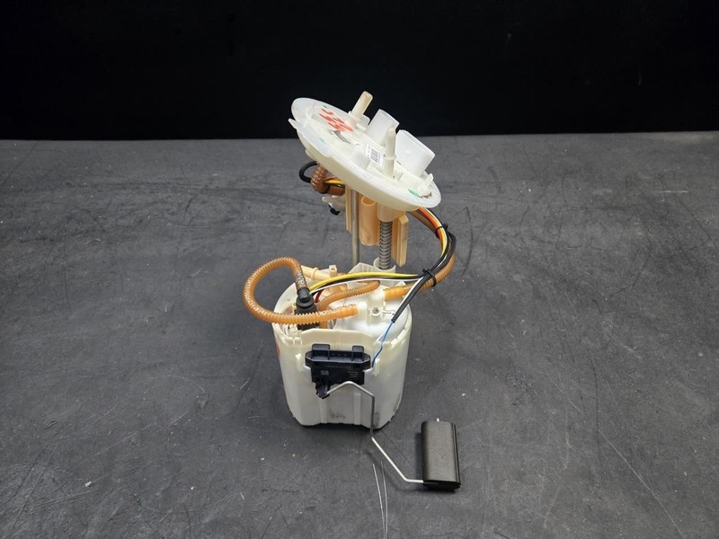 Fuel Pump 2018 Range Rover Velar GX73-9H307-AC