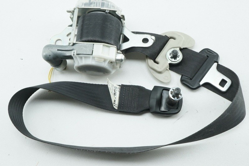 SUBARU LEGACY OUTBACK Front Left LH Seat Belt Retractor OEM 2010 - 2012