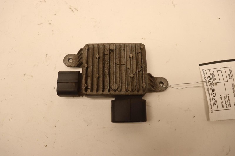 2015-2017 HYUNDAI SONATA 2.4L COOLING FAN CONTROL MODULE UNIT OEM