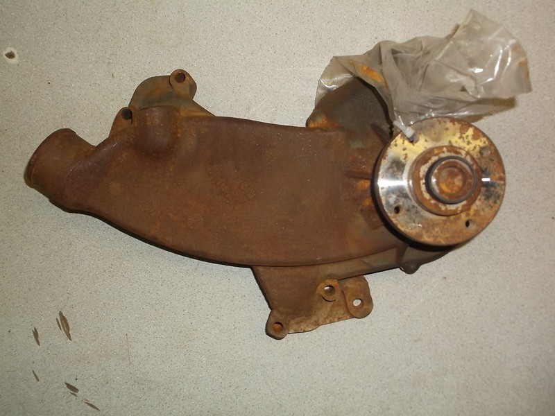 GM AC Delco Pump 251-567 Vintage Water Pump 19168608 *FREE SHIPPING*