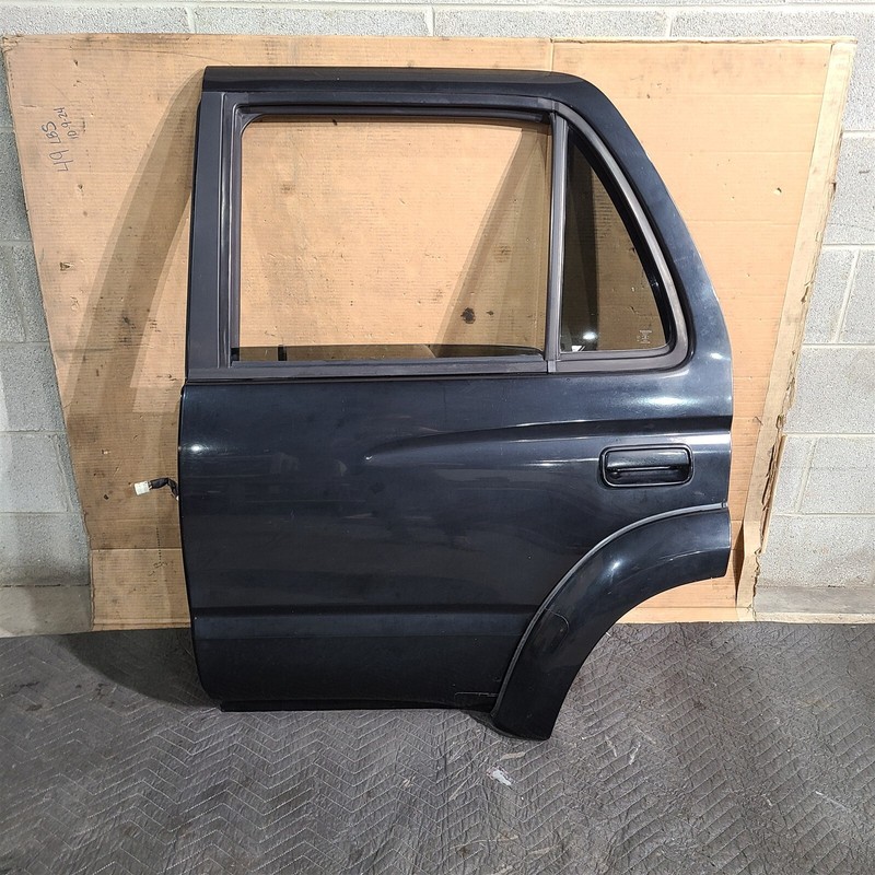 96-02 Toyota 4Runner Left Driver Rear Door W/Glass Lh Rear Aa7487