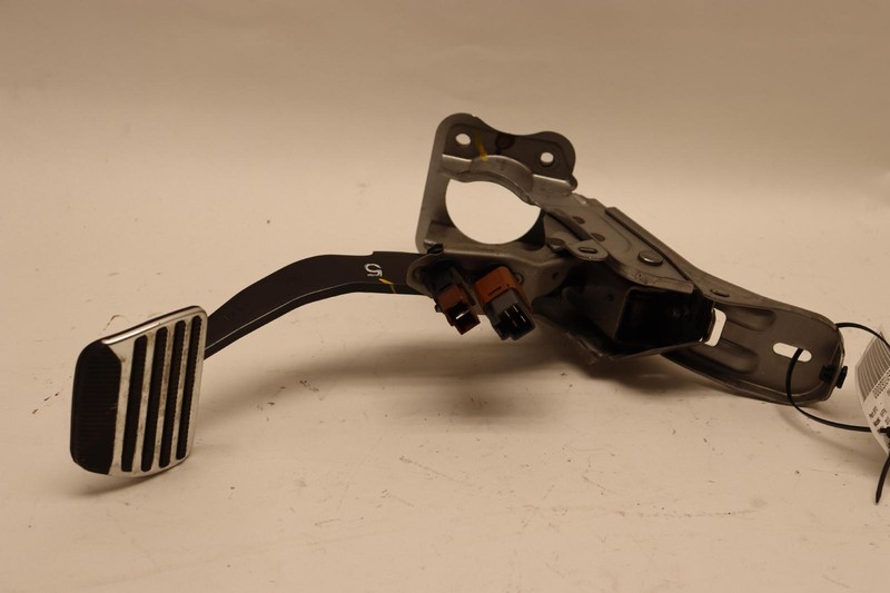2009-2013 INFINITI FX35 FX37 FX50 PARK PARKING BRAKE STOP PEDAL W/ SENSOR OEM