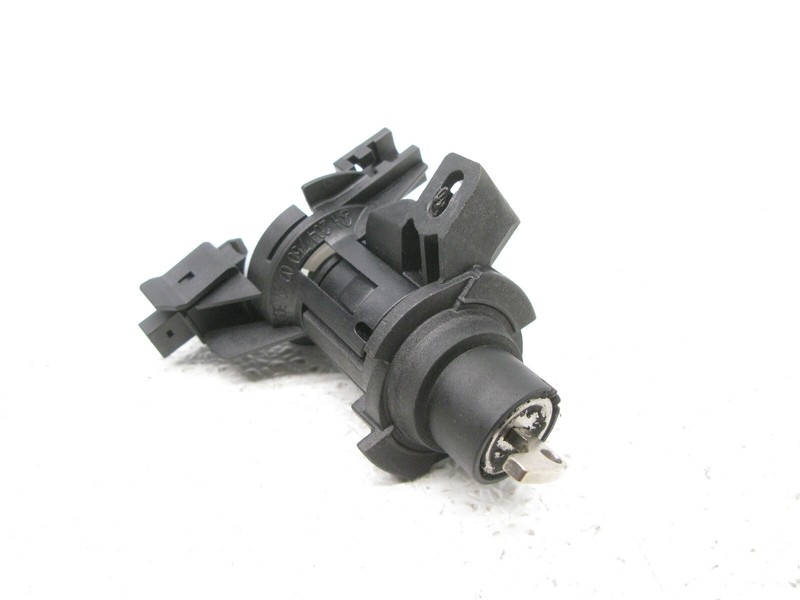 08-20 MERCEDES W204 C300 CLS E SL TRUNK LID LOCK CYLINDER MECHANISM KEY OEM 1012