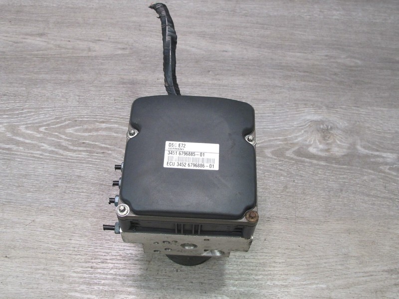 2010-2011 BMW E72 X6 HYBRID ANTI LOCK BRAKE ABS PUMP MODULE 6796885