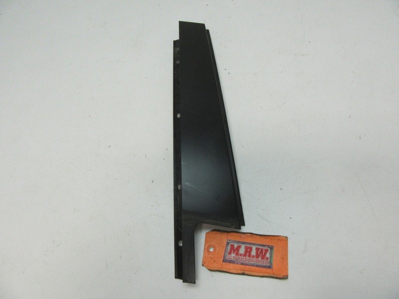 MOLDING DOOR GLASS WINDOW DOOR PANEL CAR PASS REAR BACK RH R for BMW SEDAN 06-11