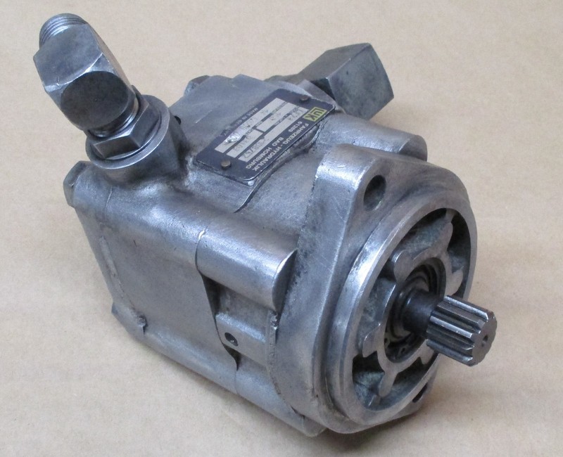 OEM LUK LF73 POWER STEERING PUMP 2108762 1412608003 PUMP