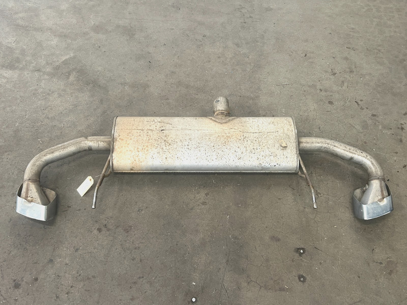 ⭐2018-2020 GMC TERRAIN DENALI 2.0L REAR EXHAUST MUFFLER W/ TIPS PIPE OEM LOT2667
