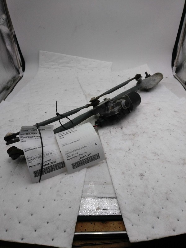2006 Toyota Highlander Wiper Motor OEM 8511048070 235k Miles White