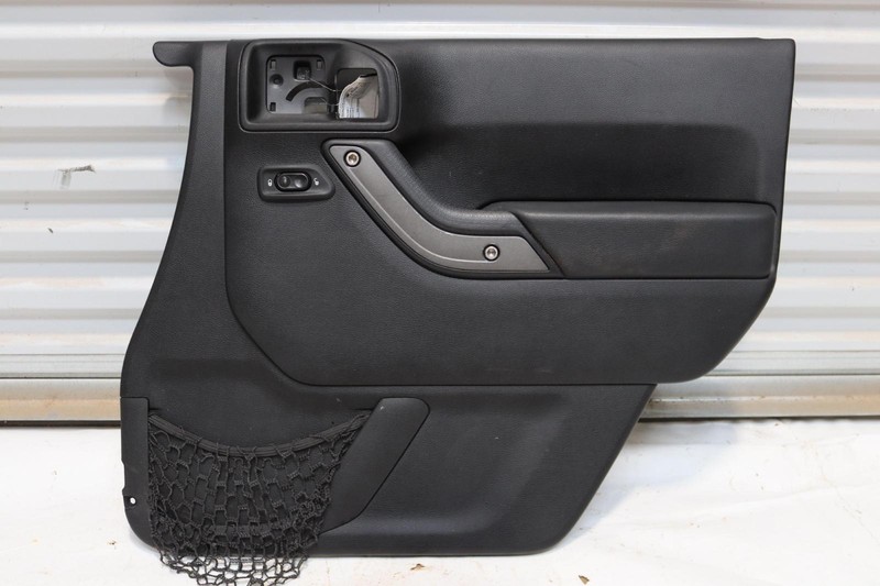 2011-2018 JEEP WRANGLER FRONT RIGHT PASSENGER SIDE DOOR PANEL TRIM COVER OEM