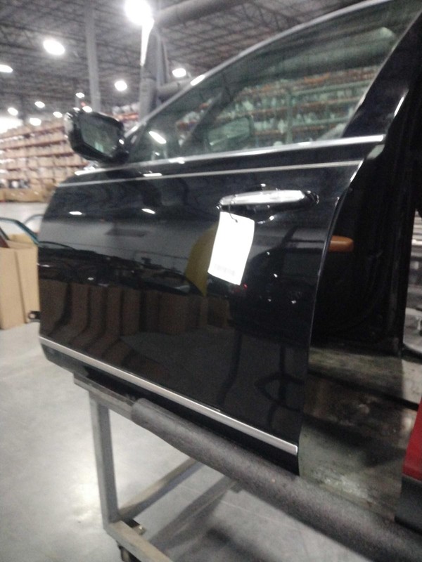 2016 Cadillac CT6 Left Door Black 4DR Sedan Good Condition OEM Part 191660