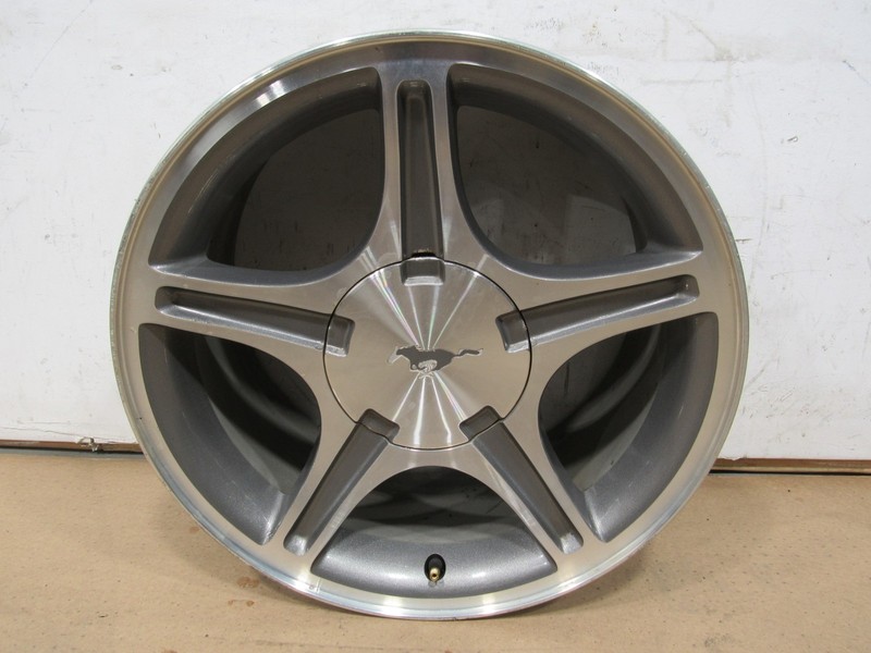 99-04 Ford Mustang GT 1999 Wheel Rim *