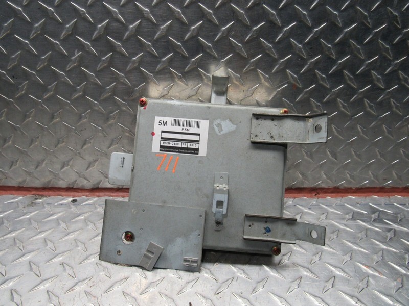 96 NISSAN QUEST ENGINE CONTROL MODULE MECM-C400 6CYL 3.0L (BEHIND GLOVE BOX)