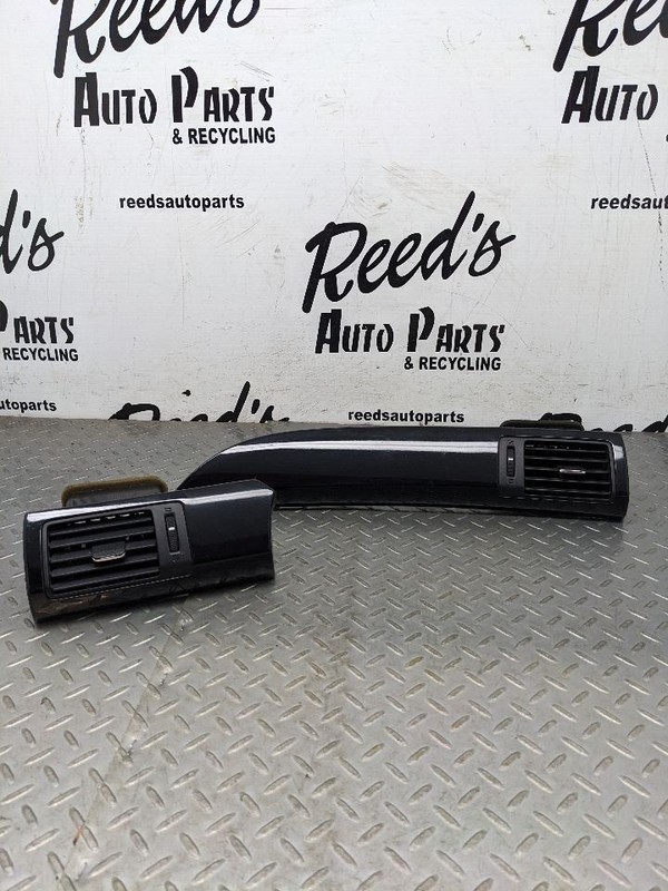 2014-2017 HONDA ACCORD DASH AC AIR VENT RIGHT PASSENGER SIDE 2 Piece1142714