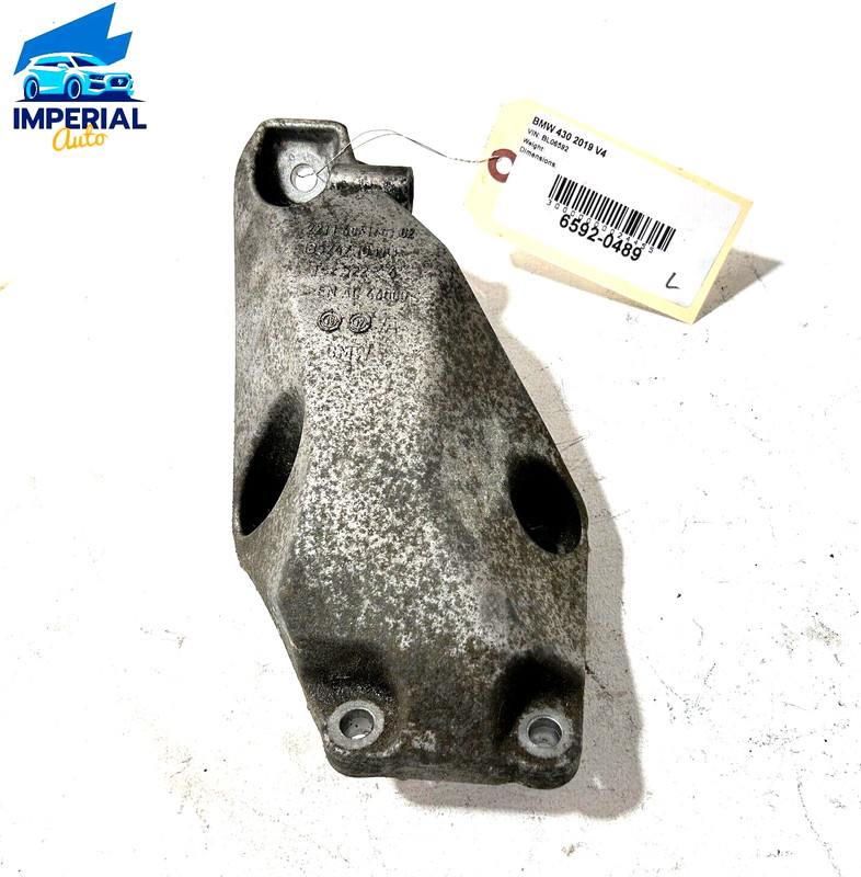 2017-2020 BMW 430xi F36 2.0L ENGINE MOTOR DRIVER SIDE MOUNT BRACKET SUPPORT OEM