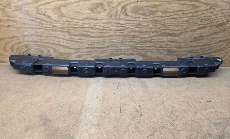 2020 2021 2022 2023 Toyota Highlander Rear Bumper Energy Absorber OEM *