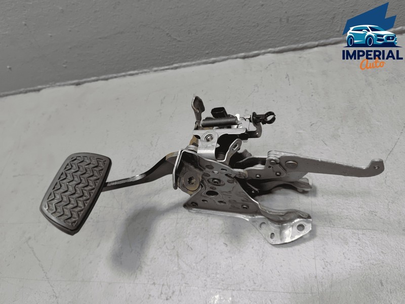 TOYOTA RAV4 HYBRID BRAKE STOP PEDAL W/ BRACKET OEM 2019 - 2022