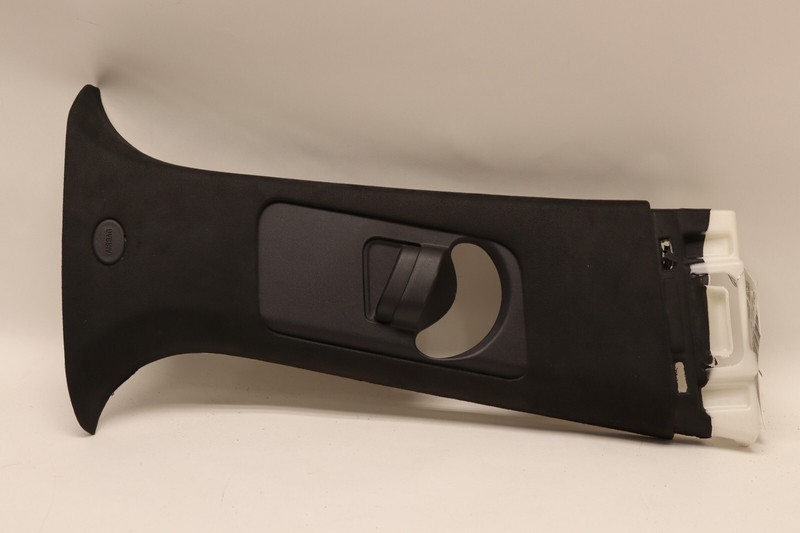 2020-2022 HYUNDAI PALISADE RIGHT PASSENGER SIDE UPPER B PILLAR TRIM COVER OEM