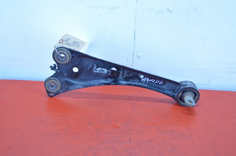11-17 LEXUS CT200H REAR RIGHT PASSENGER SIDE TRAILING CONTROL ARM OEM