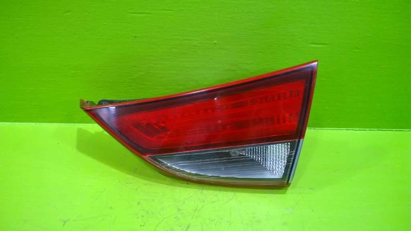 14 15 16ELANTRA SDN PASSENGER RIGHT LID MOUNT TAILLIGHT LAMP OEM 2512-15