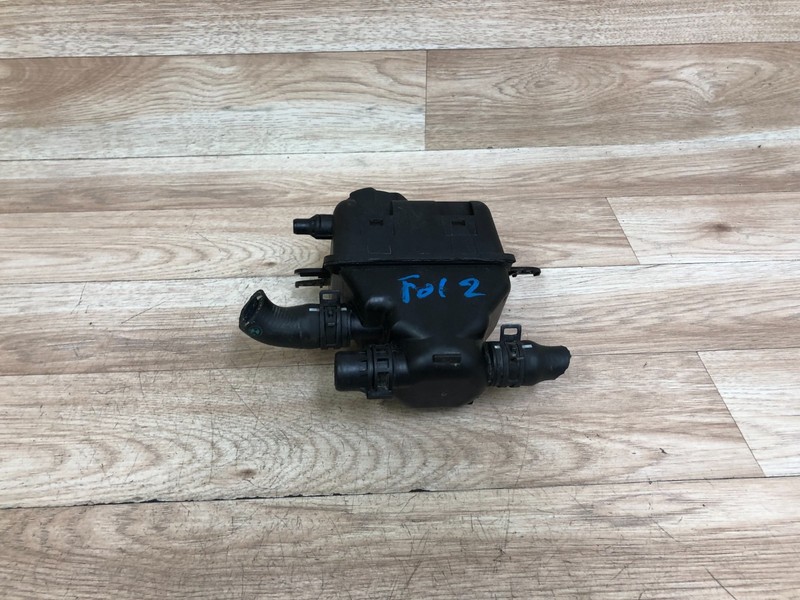 BMW F01 F02 F10 750 550 650 OEM FRONT RADIATOR COOLANT EXPANSION TANK 09-16