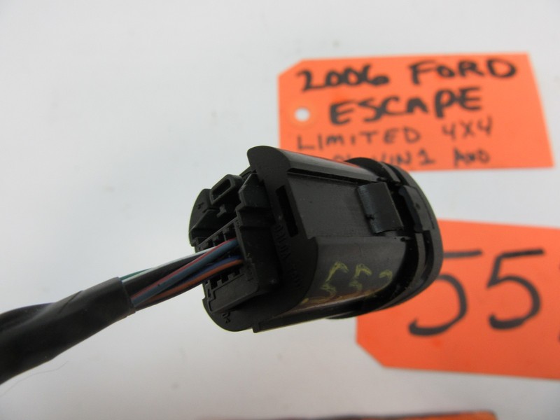 WIRE PLUG CONNECTOR ESCAPE REAR DEFROST SWITCH PLUG DASH PUSH BUTTON BACK WINDOW