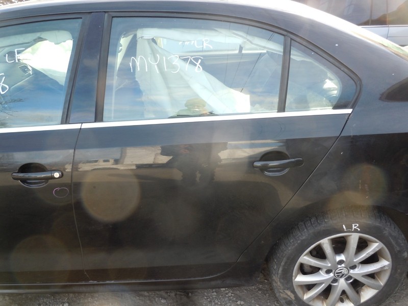 2011-2014 Volkswagen Jetta Sdn Rear Door Assembly Driver Left Electric OEM L041