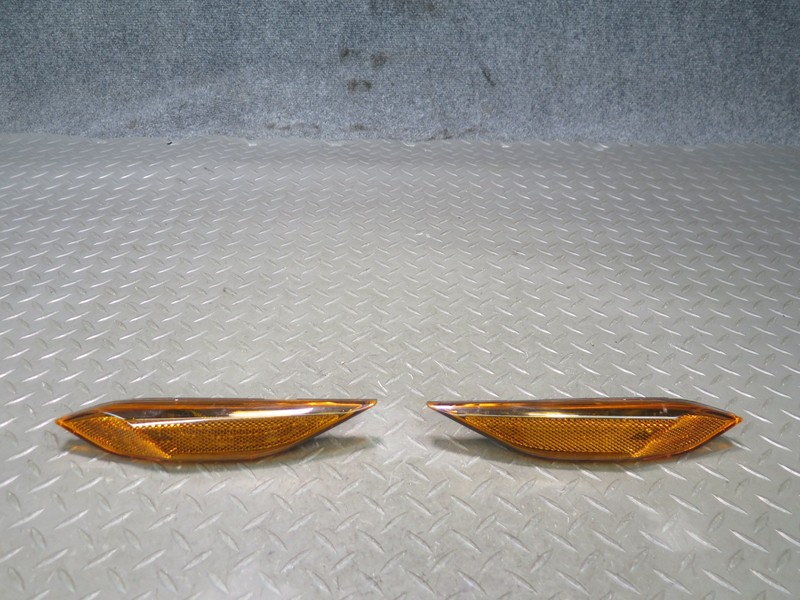11-14 PORSCHE CAYENNE 958 FRONT LEFT & RIGHT SIDE MARKER LIGHT LAMP SET OF 2