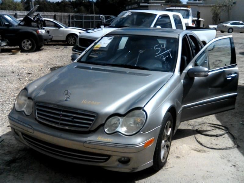 Passenger Front Spindle/Knuckle 204 Type RWD Fits 01-15 MERCEDES C-CLASS 428756