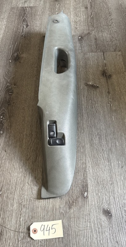 Peterbilt Door Armrest With Integrated Window Switches - P/N: S60-1062