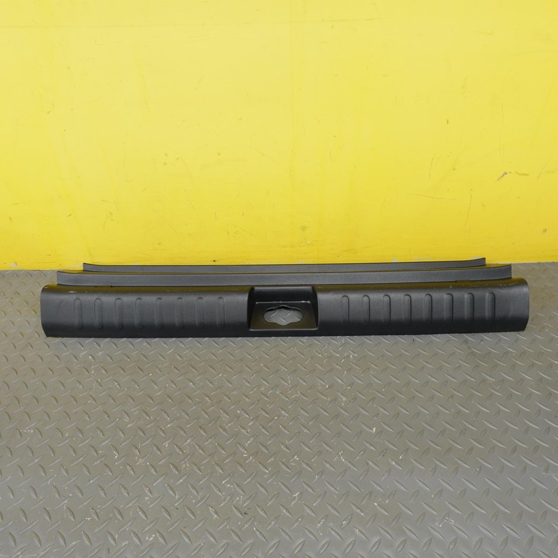 2022-2025 HYUNDAI IONIQ 5 TRUNK LATCH LOCK SILL SCUFF PLATE TRIM COVER PANEL OEM