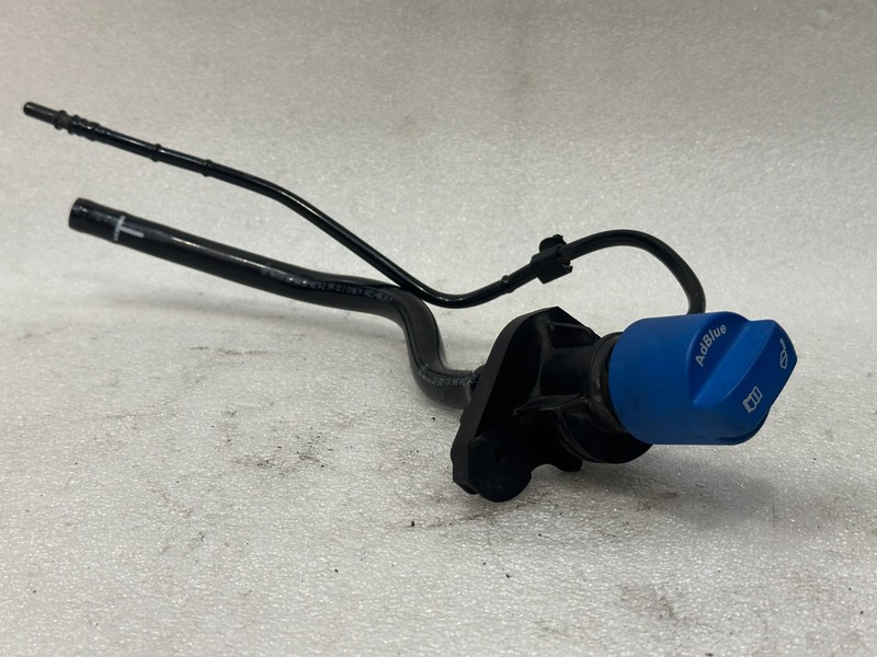 2015 Volkswagen Golf MK7 2.0L TDI Adblue Def Filler Filling Pipe OEM 5Q0131980A