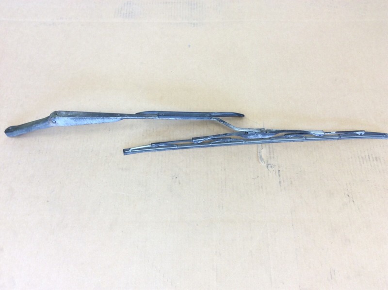 94-97 Accord 2DR Left Front Windshield Washer Wiper Arm With Blade Used OEM