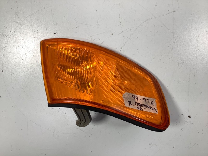 94-97 Honda Accord Right Front Side Marker AFTERMARKET