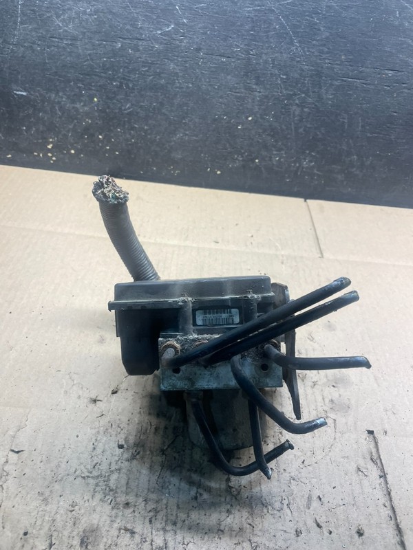 2009 2014 Chevrolet Tahoe Suburban ABS Anti Lock Brake Pump 15905732 V9112 PS