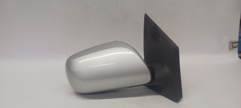 07-'12 TOYOTA YARIS Sedan Right passenger Door Mirror Power OEM Grade A!