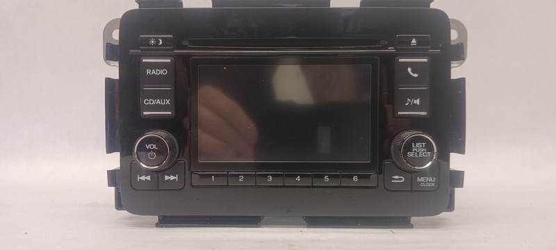 18 HONDA HR-V LX radio stereo head unit OEM 1 Year Warranty!