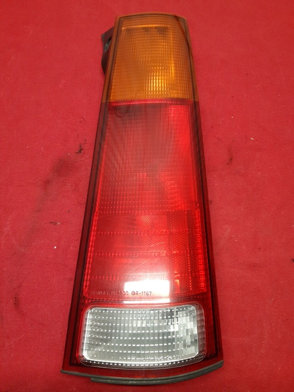 1997 1998 1999 2000 2001 Honda CRV CR-V RIGHT PASSENGER Tail Light Lamp