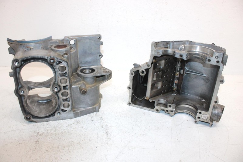 2004 Polaris Sportsman 700 Oem Engine Motor Crankcase 2202864 1202522 AP143
