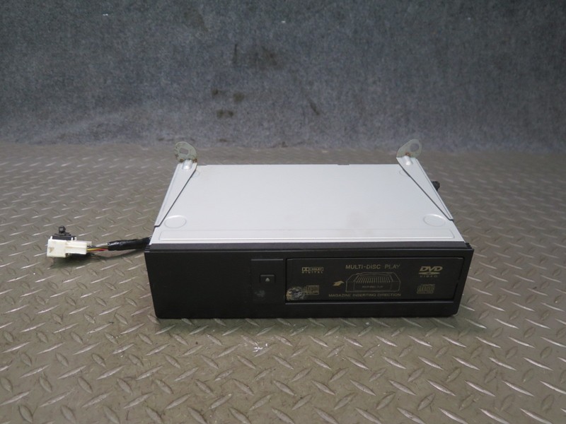 2004 LEXUS UZJ100L LX470 MULTI-DISC CD CHANGER AUDIO PLAYER 86270-60112