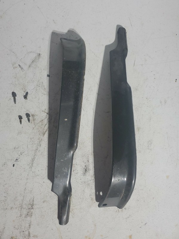 1973-1985 Mercedes R107 450SL 380SL & SLC Headlight Trim Support Bracket Set