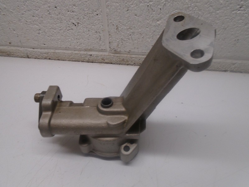 L3b13838A1 Cast Iron Remote Oil Pump for Mercruiser 3.7 4 Cyl Stern Drive