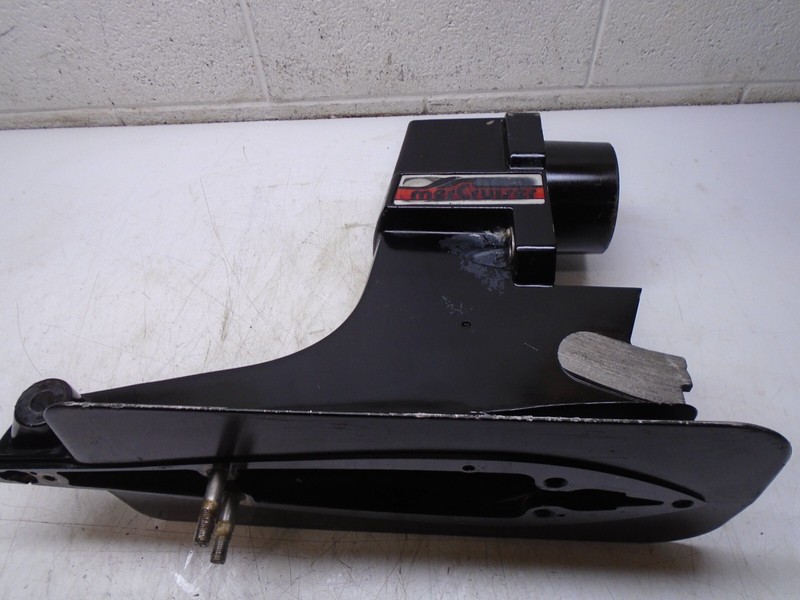 T1 Mercruiser Alpha one Gen 1 Empty Upper Housing Case 1547-9412