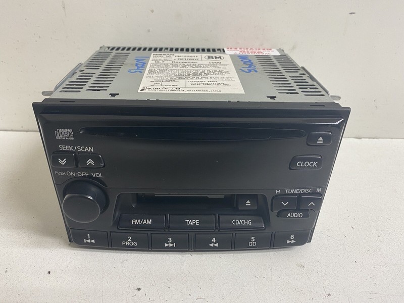 2000 Infiniti QX4 QX45 Radio Stereo Cassette Disc CD Player Changer PN 2261 F
