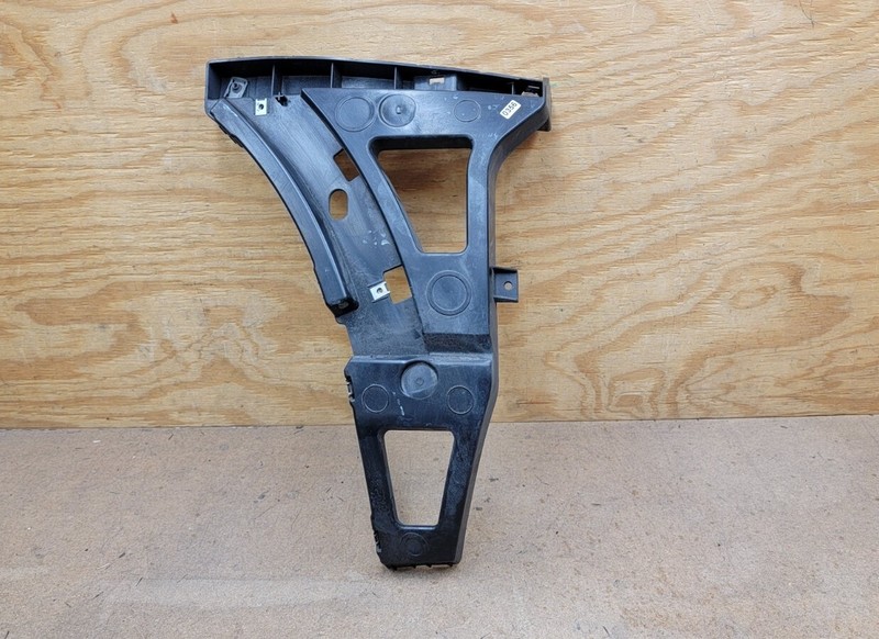 2015 2016 2017 FORD TRANSIT Front Bumper Cover Support Bracket Right RH Side OEM