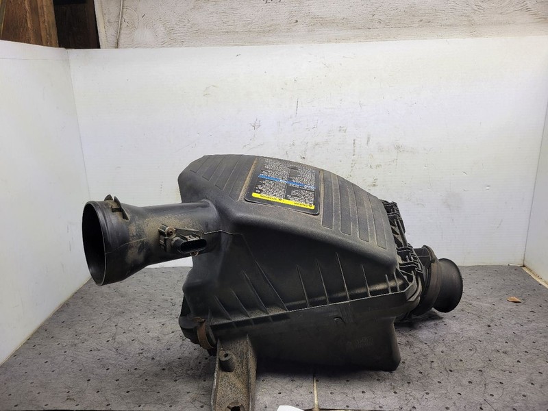 Air Cleaner 2.9L Fits 08-12 CANYON 1642961